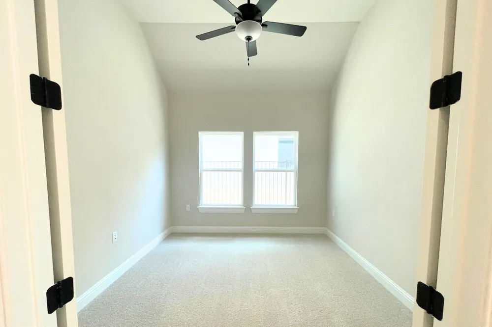 9605 Gladsome Path Manor, TX 78653