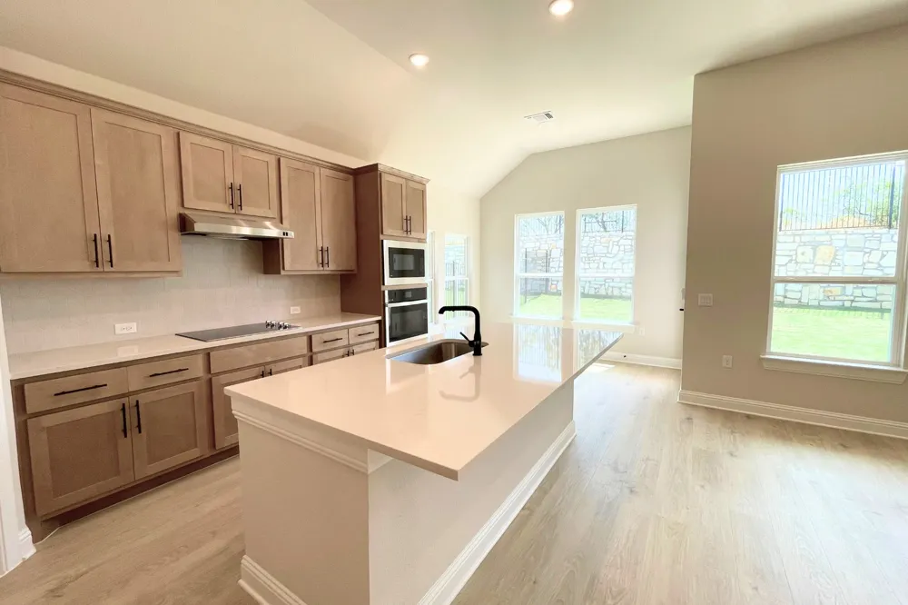 9605 Gladsome Path Manor, TX 78653