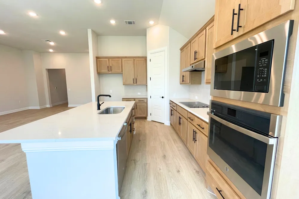 9605 Gladsome Path Manor, TX 78653