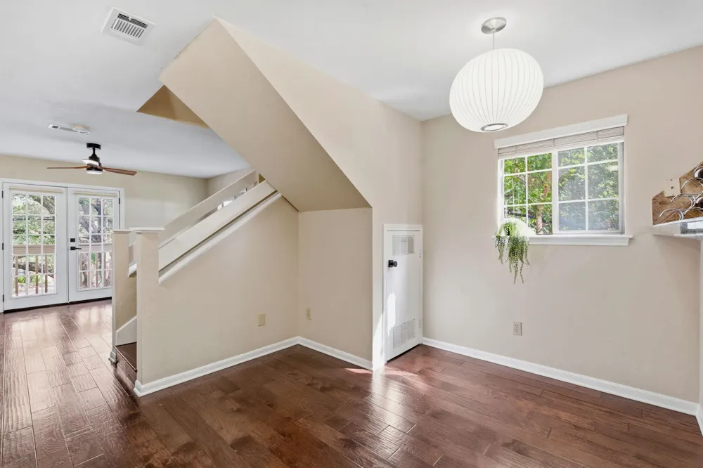 1506 Forest Trail #101 Austin, TX 78703