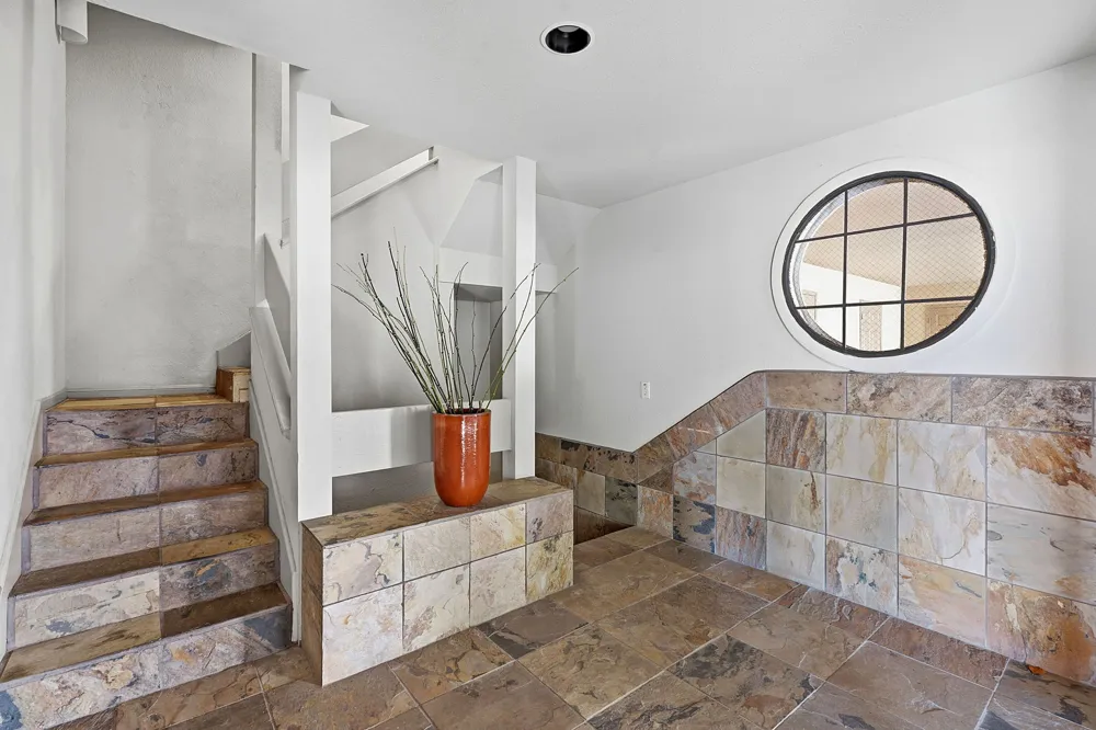 1506 Forest Trail #101 Austin, TX 78703