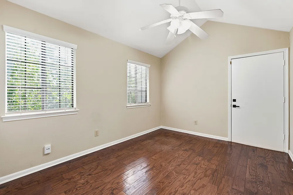 1506 Forest Trail #101 Austin, TX 78703