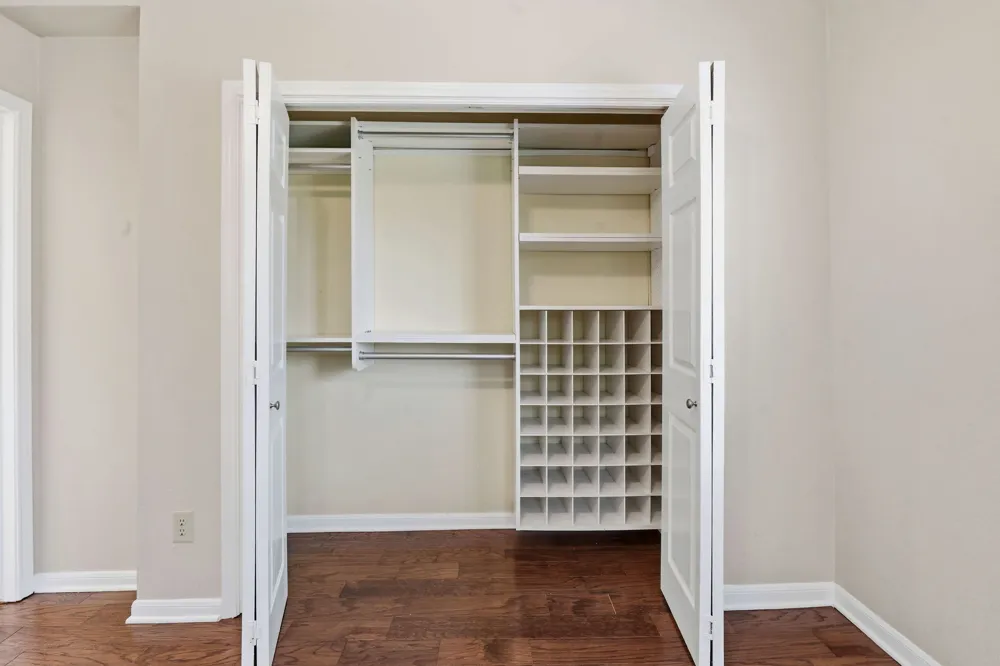 1506 Forest Trail #101 Austin, TX 78703