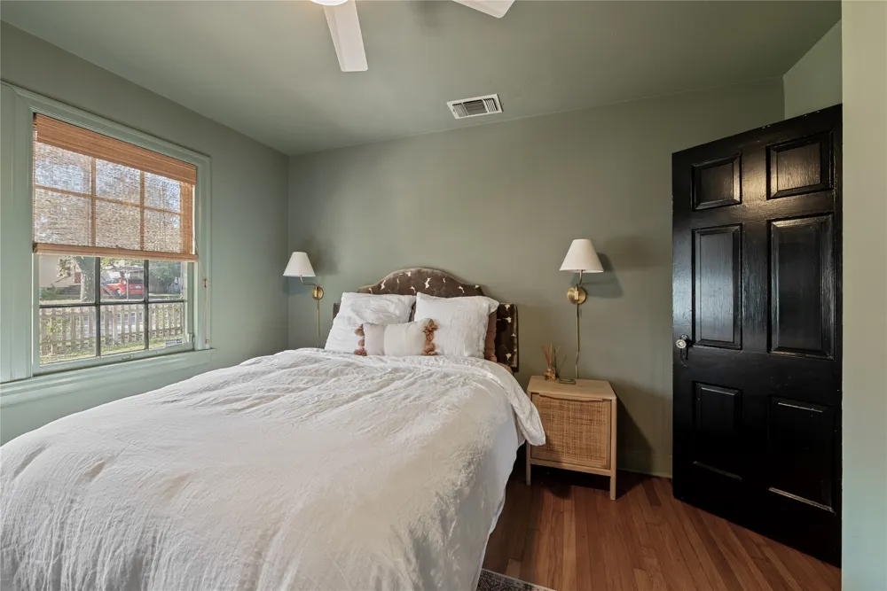 1016 E 43rd Street Austin, TX 78751