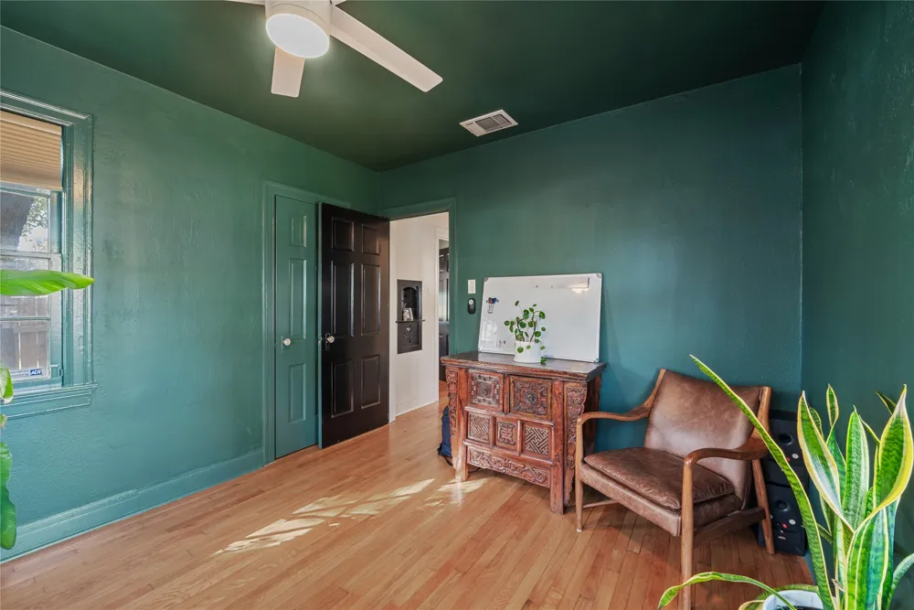 1016 E 43rd Street Austin, TX 78751