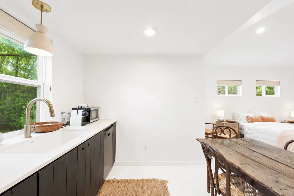 1016 E 43rd Street Austin, TX 78751