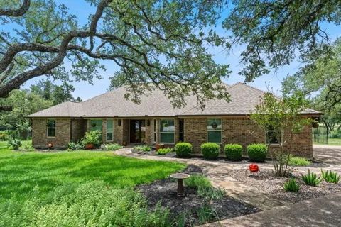 6801 CACTUS Crossing