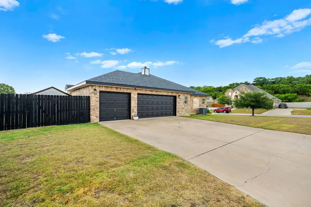 2621 Douglas Fir Drive Harker Heights, TX 76548
