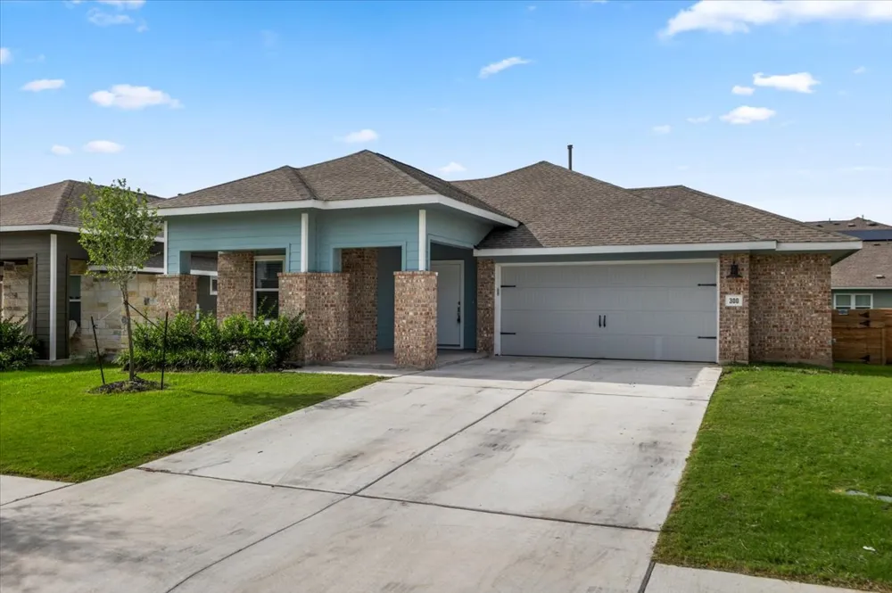 300 Jeffers Kyle, TX 78640