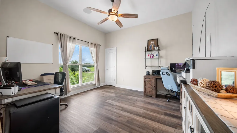 1606 County Road 216 Giddings, TX 78942