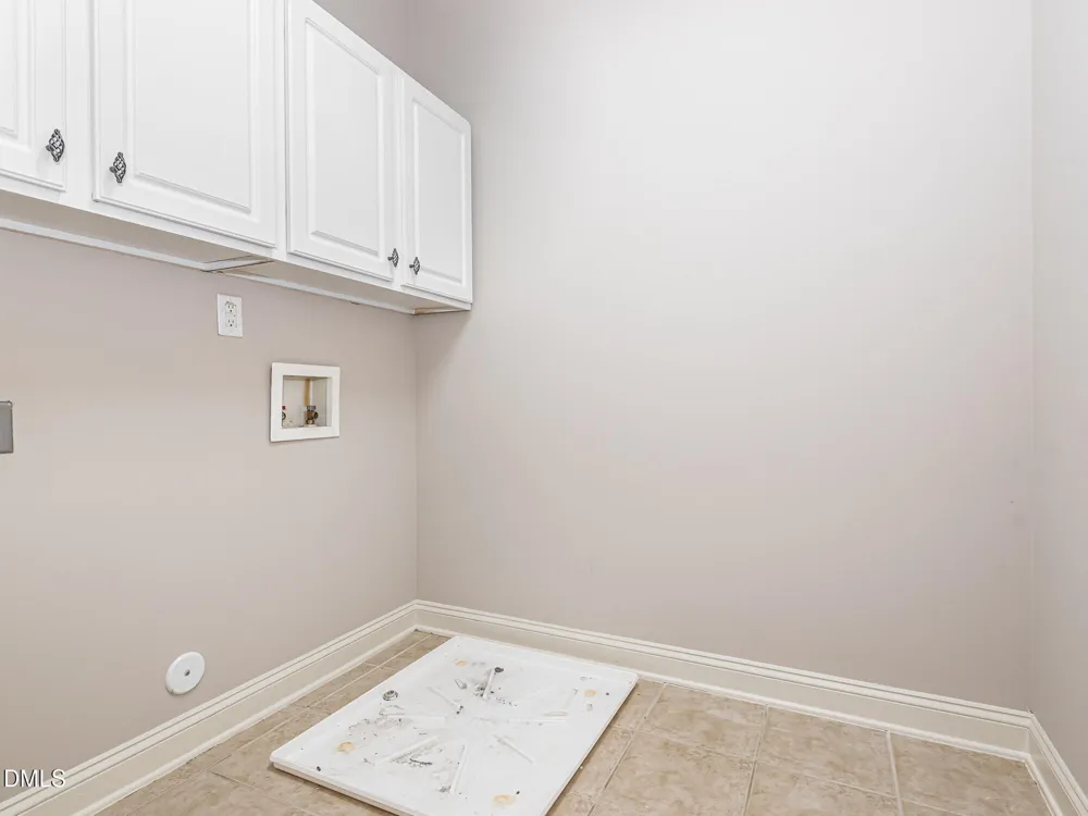 3063 Weston Green Loop Cary, NC 27513
