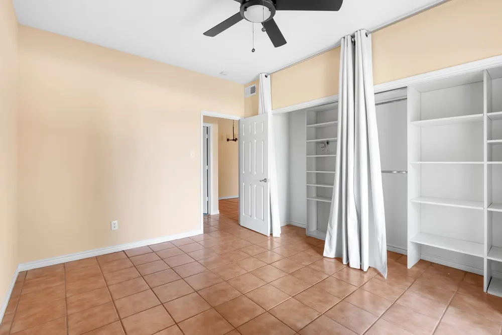 2450 Wickersham Lane #109 Austin, TX 78741