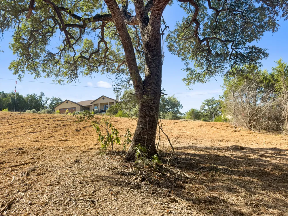 817 Rutherford Fischer, TX 78623