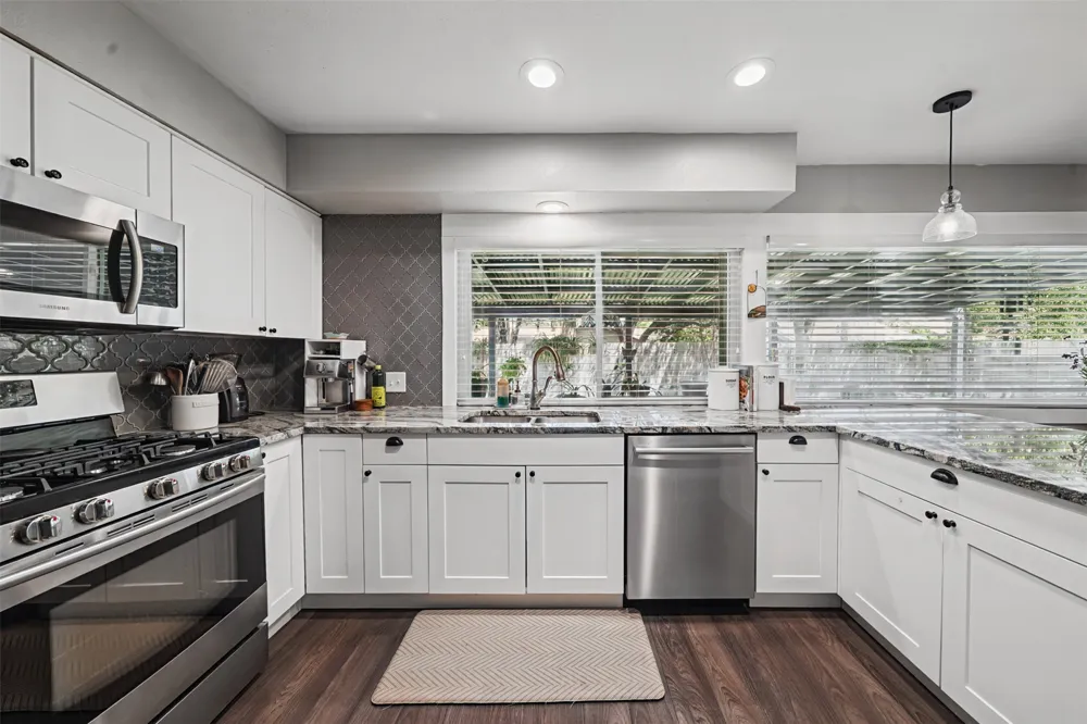 9007 W Pointer Lane Austin, TX 78758