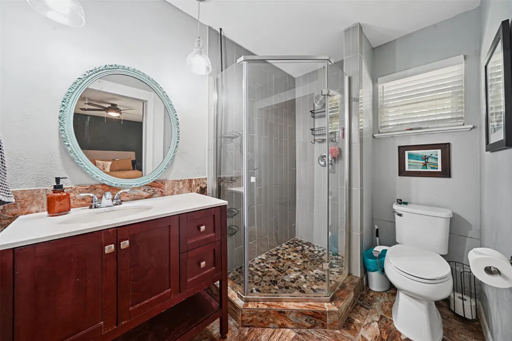 9007 W Pointer Lane Austin, TX 78758
