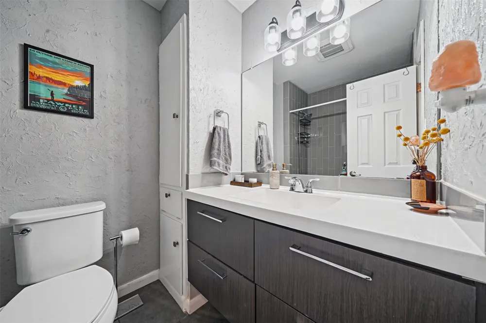 9007 W Pointer Lane Austin, TX 78758