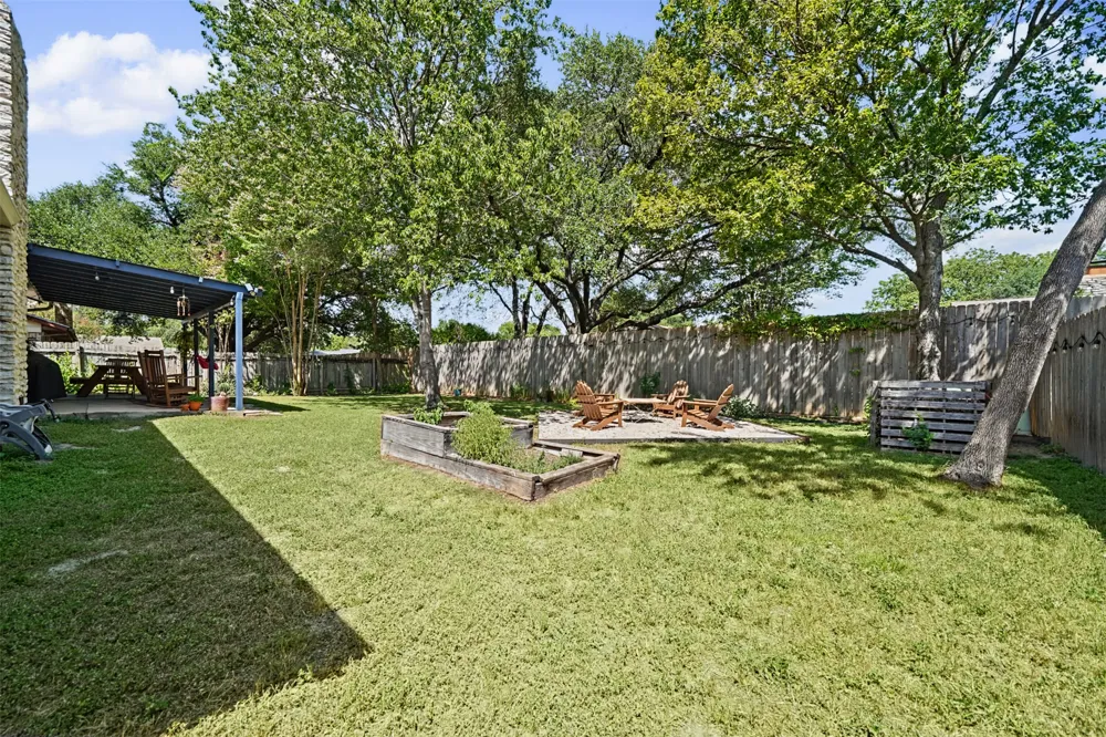 9007 W Pointer Lane Austin, TX 78758