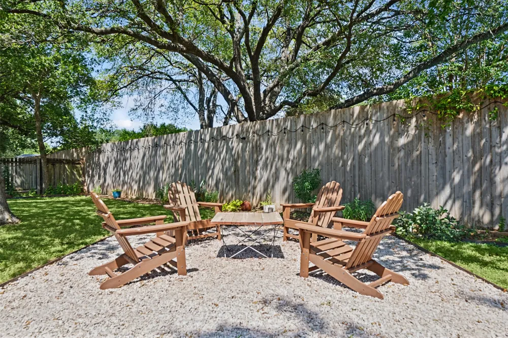9007 W Pointer Lane Austin, TX 78758