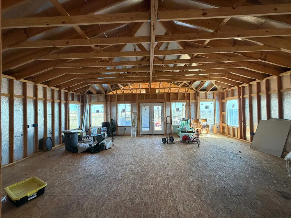 2051 County Road 102 Columbus, TX 78934