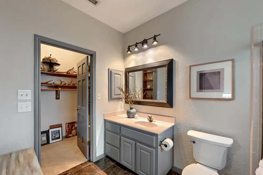 222 Winn Valley Drive Wimberley, TX 78676