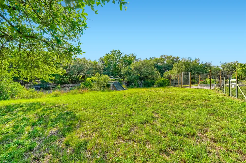 222 Winn Valley Drive Wimberley, TX 78676