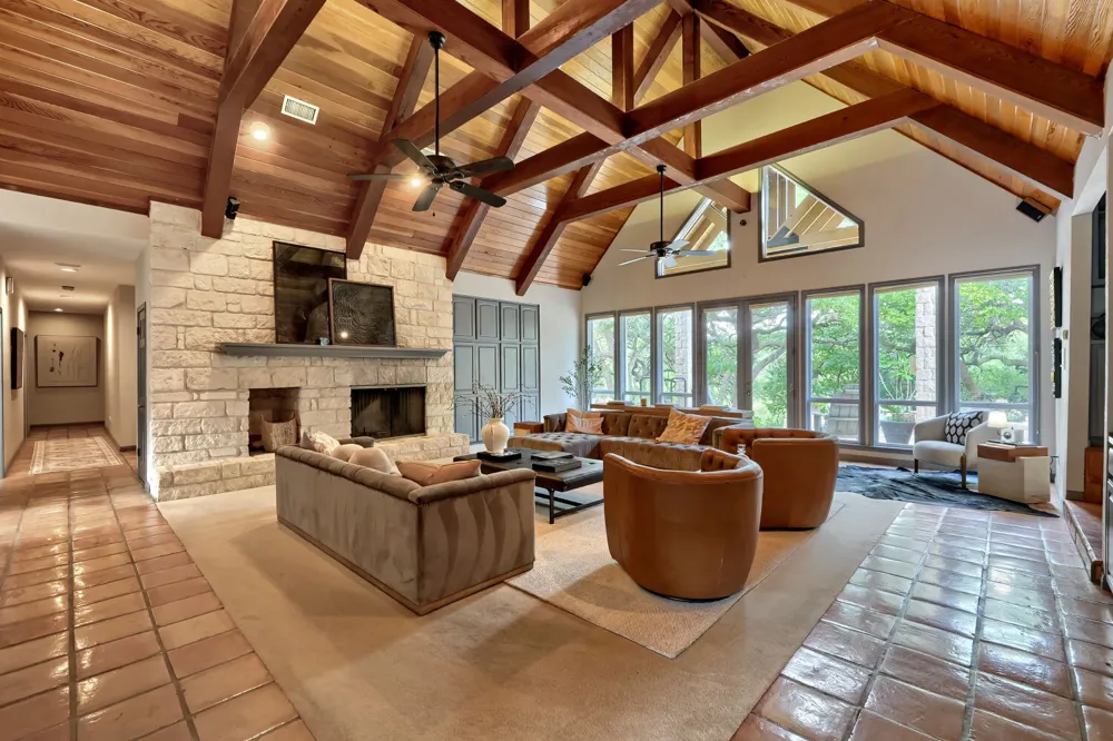 222 Winn Valley Drive Wimberley, TX 78676