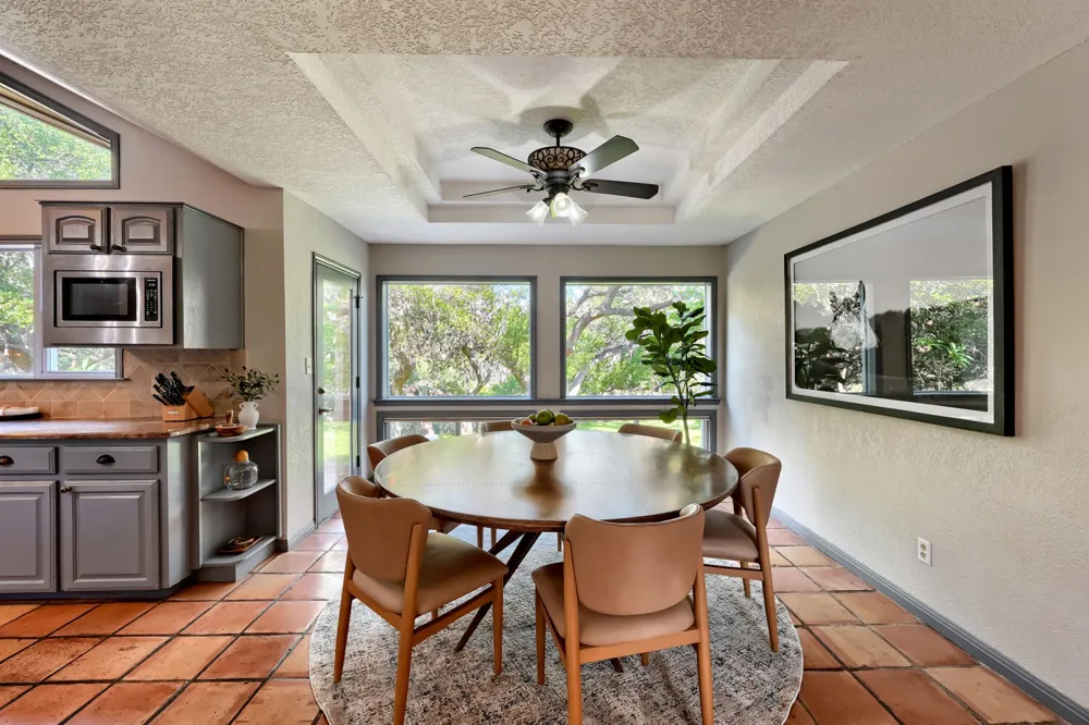 222 Winn Valley Drive Wimberley, TX 78676