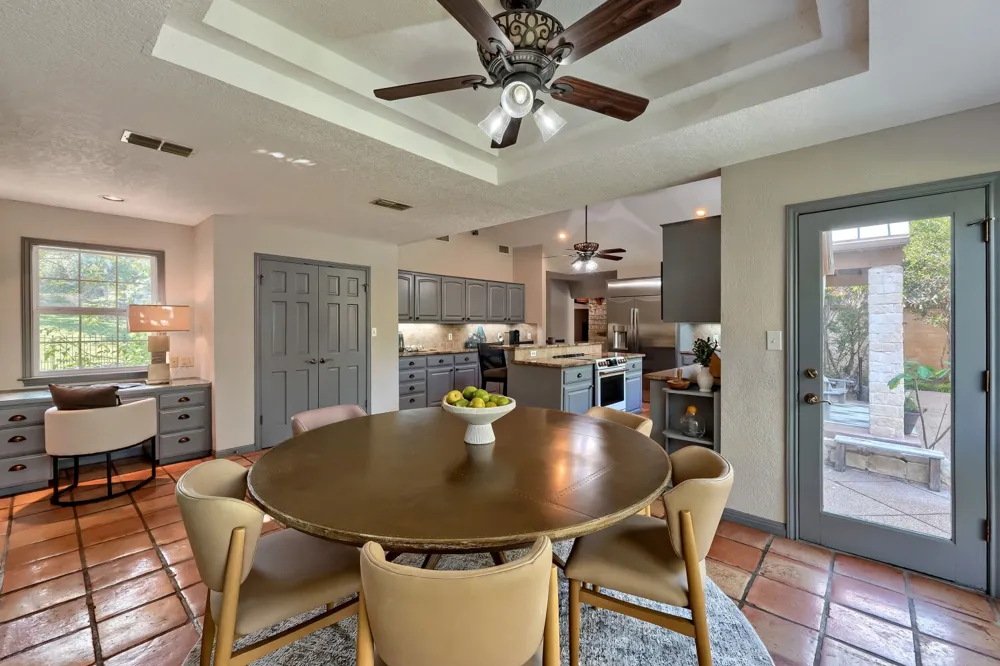 222 Winn Valley Drive Wimberley, TX 78676