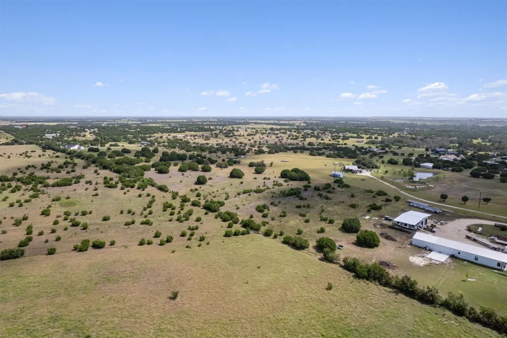 1400 County Road 221 Florence, TX 76527