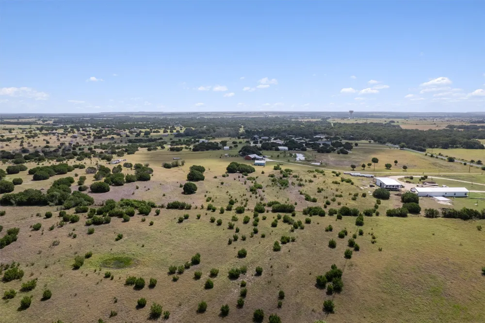 1400 County Road 221 Florence, TX 76527