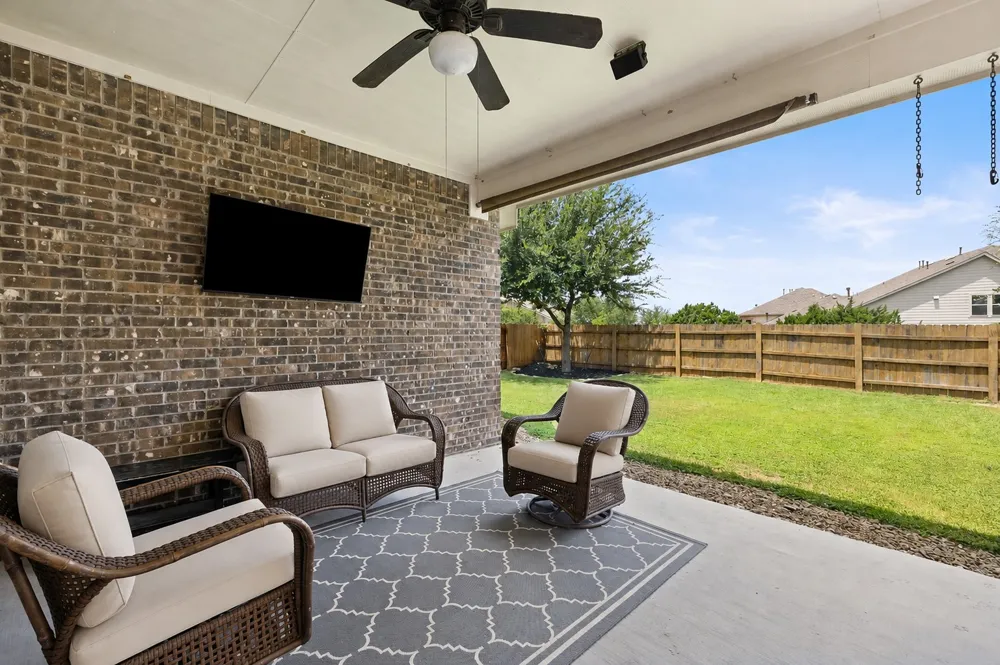 5524 Brady Bayou Cove Austin, TX 78738