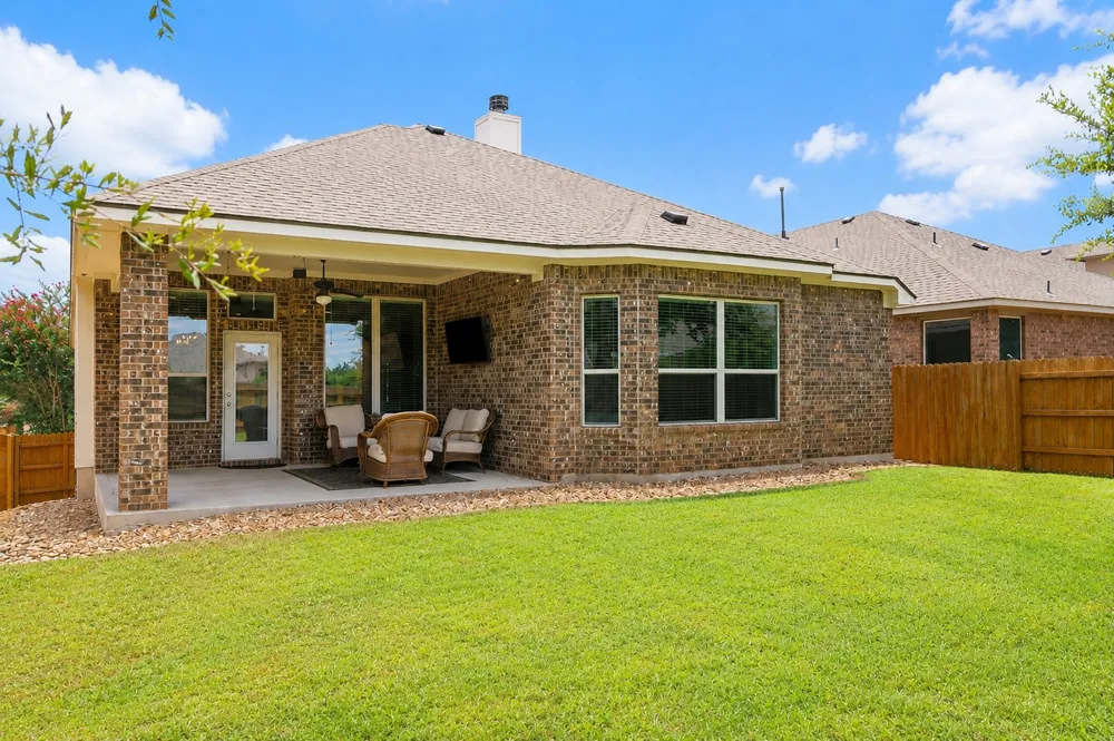 5524 Brady Bayou Cove Austin, TX 78738