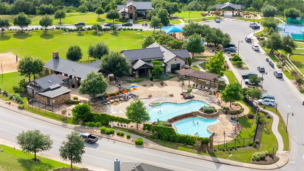 5524 Brady Bayou Cove Austin, TX 78738