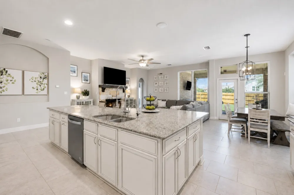 5524 Brady Bayou Cove Austin, TX 78738