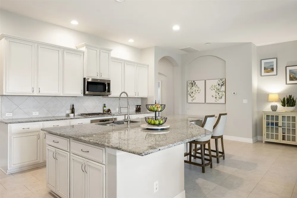 5524 Brady Bayou Cove Austin, TX 78738