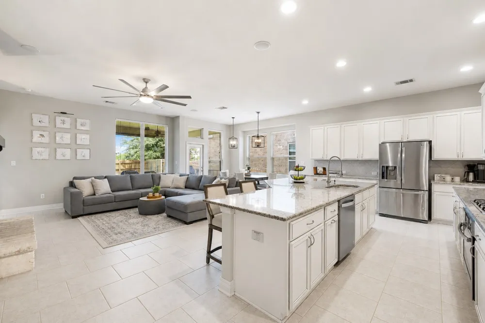 5524 Brady Bayou Cove Austin, TX 78738