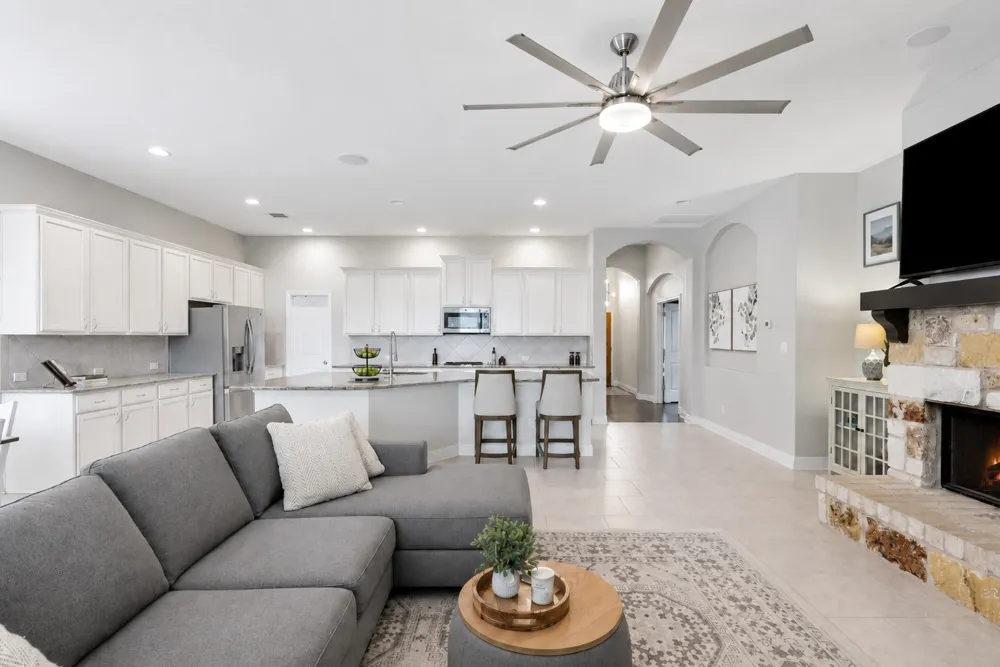 5524 Brady Bayou Cove Austin, TX 78738