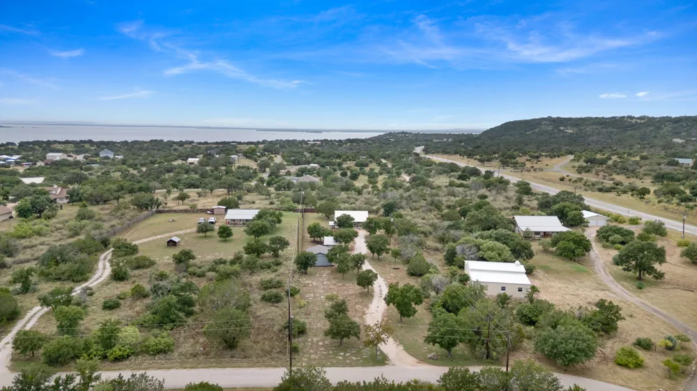 204 Deer Ridge Drive Burnet, TX 78611