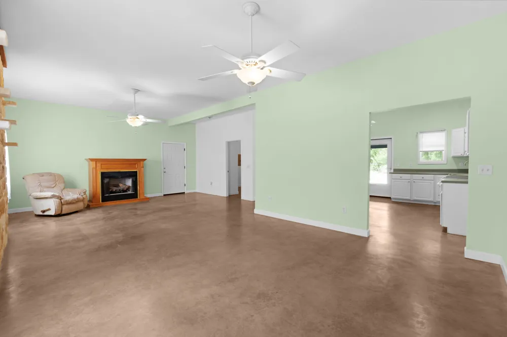 204 Deer Ridge Drive Burnet, TX 78611