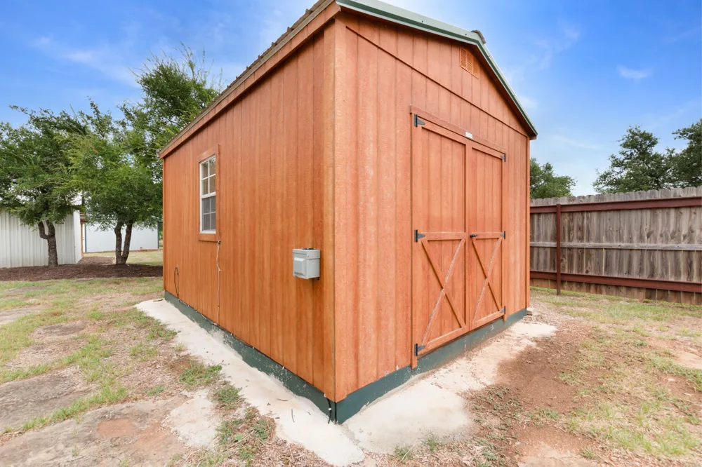 204 Deer Ridge Drive Burnet, TX 78611