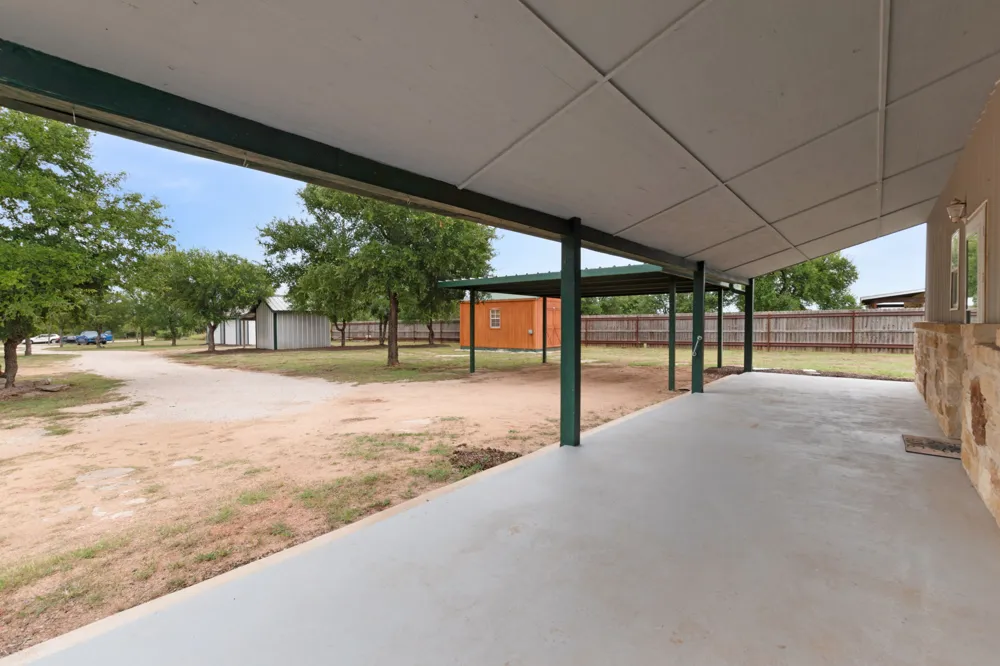 204 Deer Ridge Drive Burnet, TX 78611