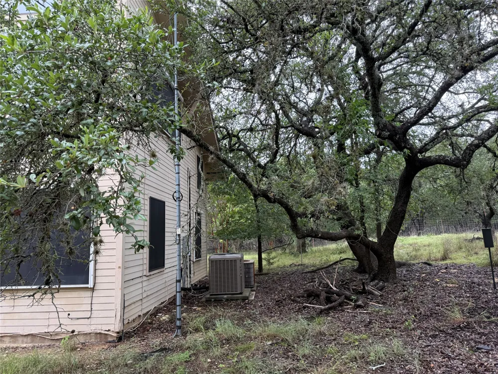 500 Ridge Oak Drive Wimberley, TX 78676