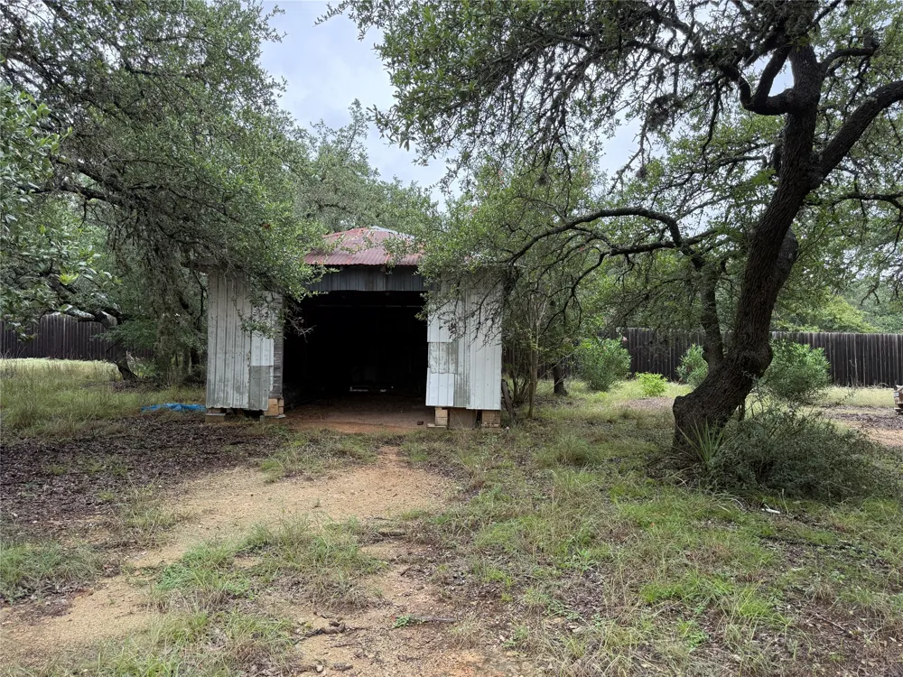 500 Ridge Oak Drive Wimberley, TX 78676