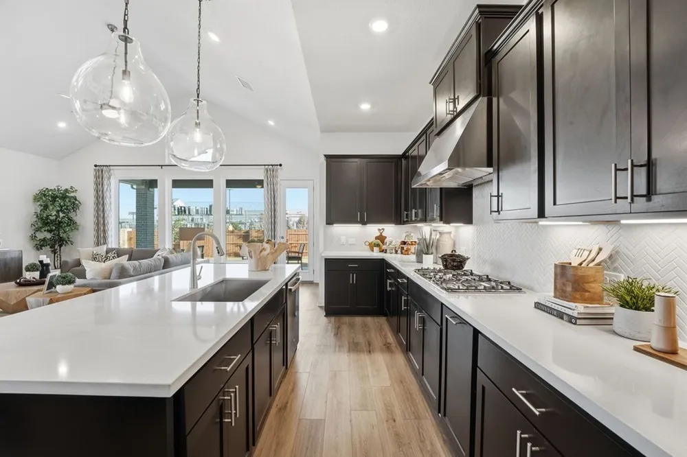 13503 Settlers Farm Trace Buda, TX 78610