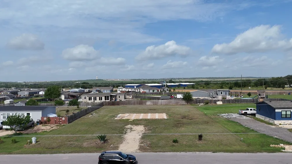 258 Arrowhead Cove Kyle, TX 78640