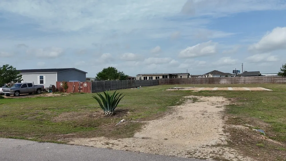 258 Arrowhead Cove Kyle, TX 78640