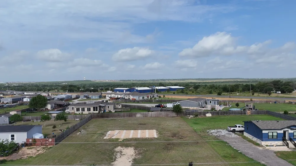 258 Arrowhead Cove Kyle, TX 78640