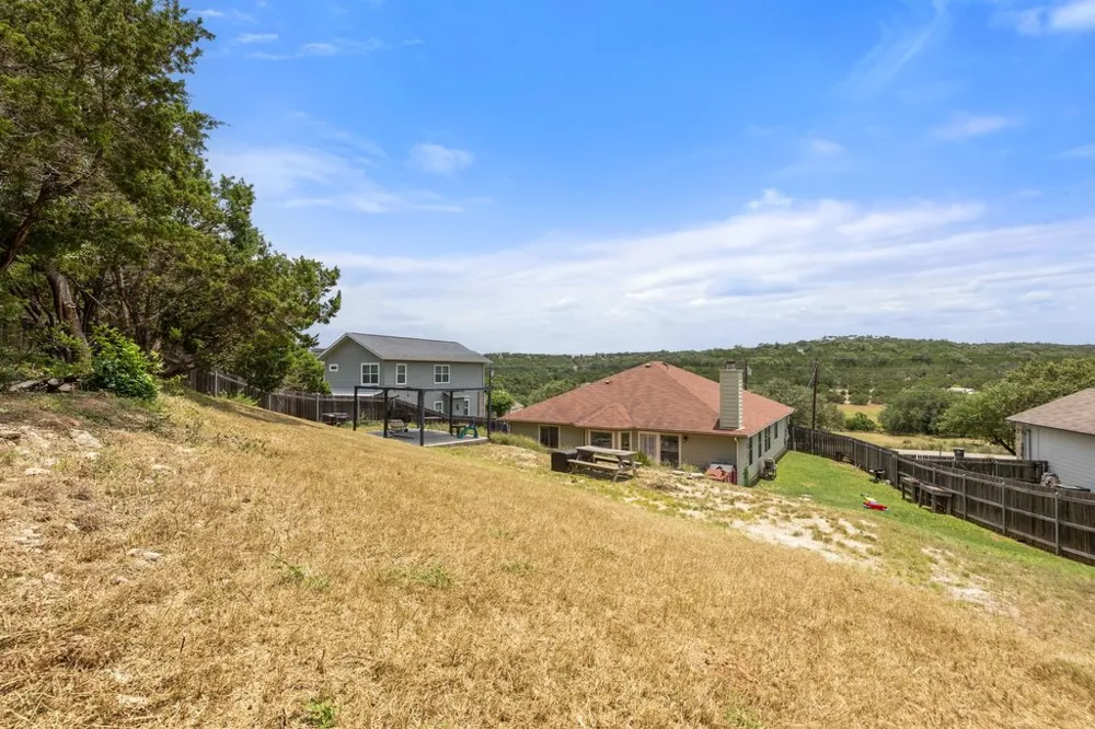 714 Newport Drive Spicewood, TX 78669