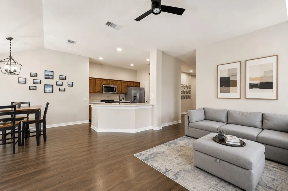 714 Newport Drive Spicewood, TX 78669