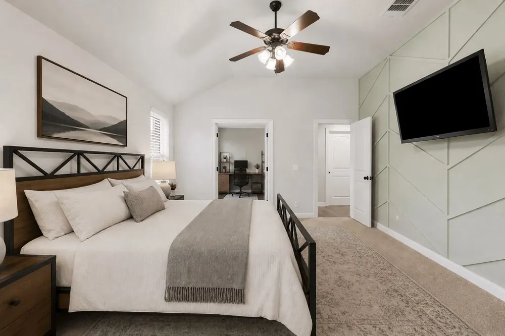 714 Newport Drive Spicewood, TX 78669